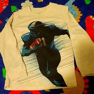 Boys Long Sleeve graphic Tee. Size 6.